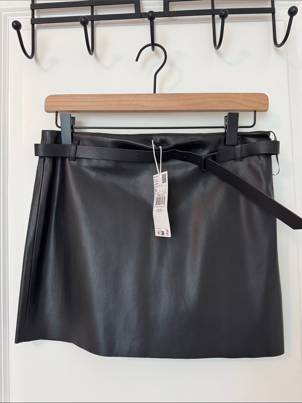MNG MANGO Faux Leather Black Mini Skirt with Belt NWT Women XS